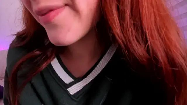 Ellie_lowell from StripChat