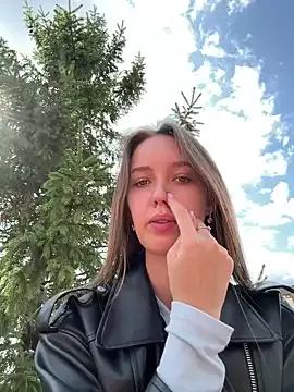 ElliRose from StripChat