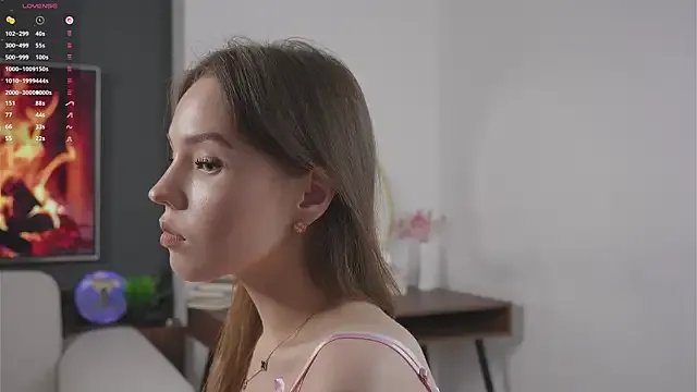 EmelySwickheimer from StripChat