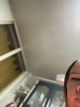 Emiily_lee from StripChat