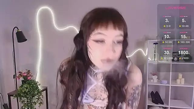 Emma_Willis from StripChat