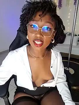 EmmaSanzz_ from StripChat