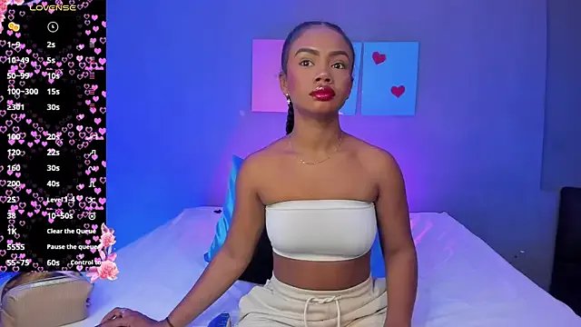 EmmaSmith06 from StripChat