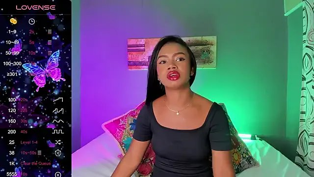 EmmaSmith06 from StripChat