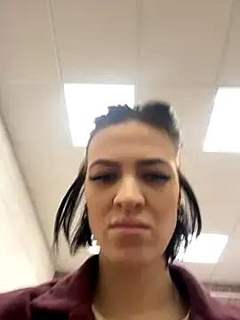 EmmaStarkk from StripChat