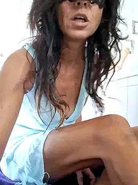 Naked Room EmySkinny85 