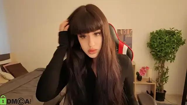 Erika_peach from StripChat