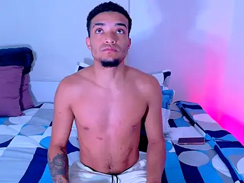 eross_chipre_ from StripChat