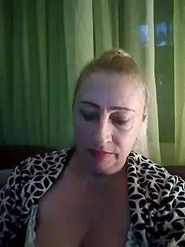 Esenia505 from StripChat