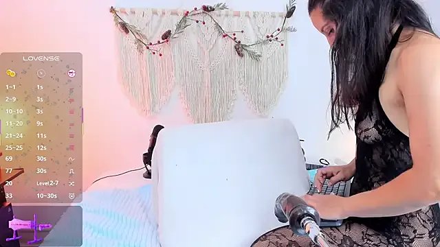 evaa_rose from StripChat