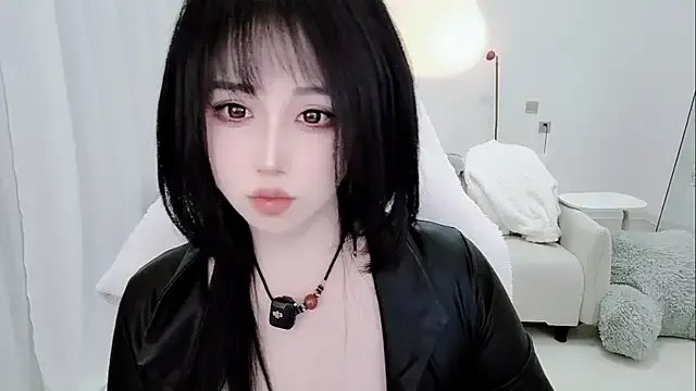 Evangelin-e from StripChat