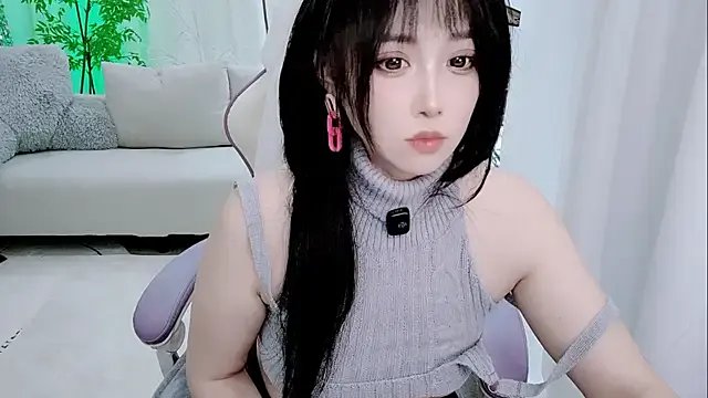 Evangelin-e from StripChat