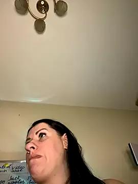 Evelinia from StripChat