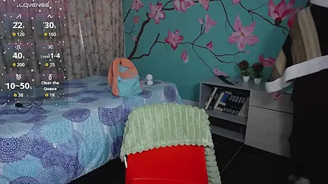 everest_69 on StripChat 