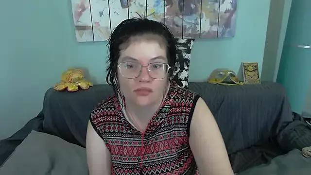 EverlyRays from StripChat