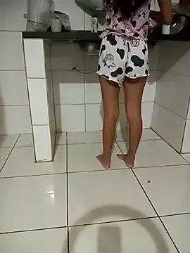 Fannyfoxfi from StripChat