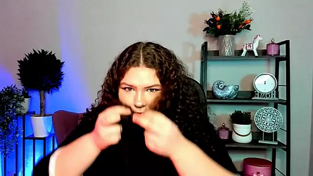 FlorenceAnderson from StripChat