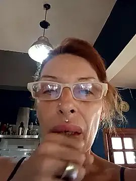 FrozenWaffle from StripChat