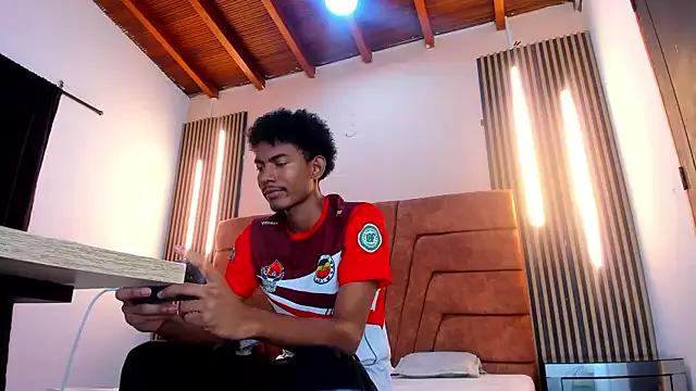 FYKMOR_1 from StripChat is Freechat