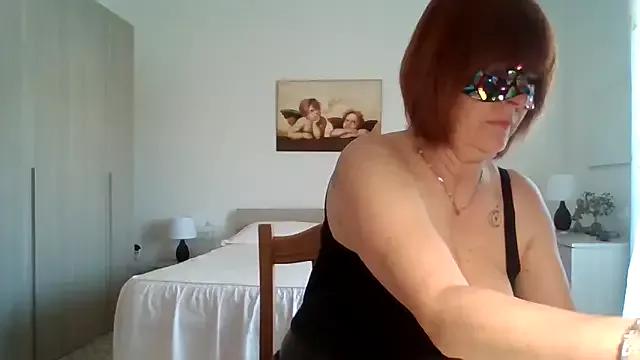 Gattina74 from StripChat