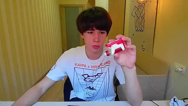 GayGamogey from StripChat