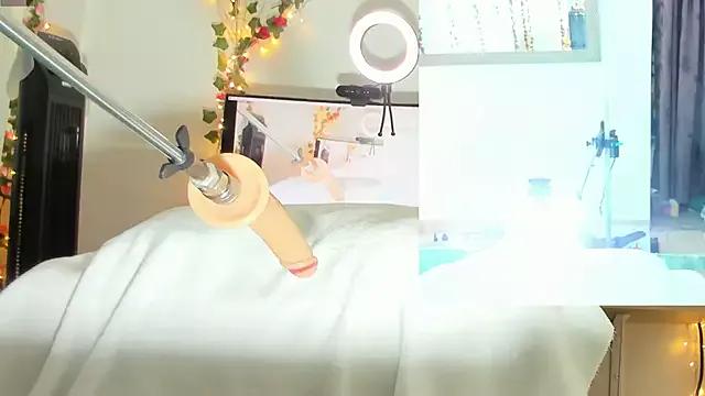 Genesis_Love__ from StripChat