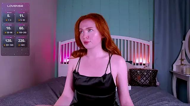 GingerArin from StripChat