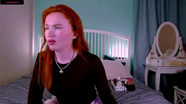 GingerArin from StripChat