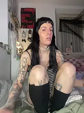 giuli_zerozero from StripChat