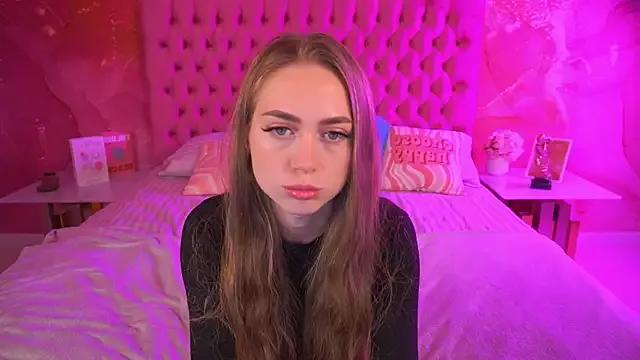 GoGoDream from StripChat