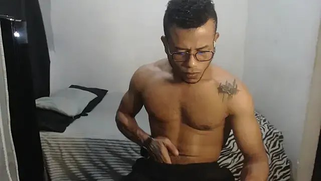 grandominantex1 from StripChat