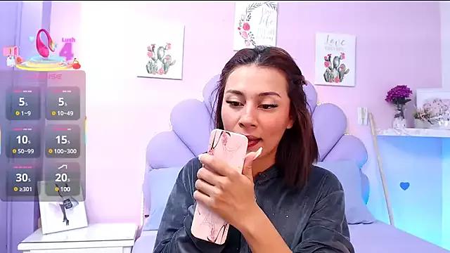 HannaPretthy from StripChat
