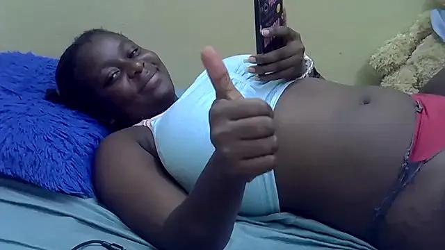 Harrisamor from StripChat