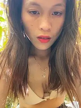 hi-hi-zz on StripChat 