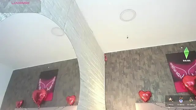 Hilarin__ from StripChat