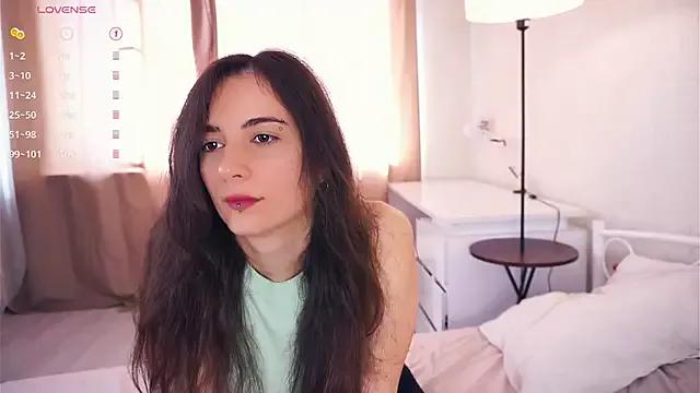 Holla_Molly from StripChat