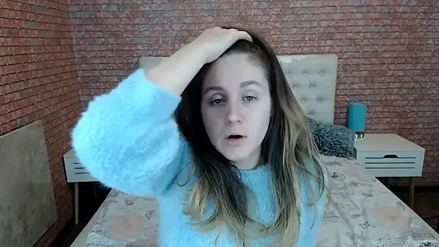 Holliy_Cooper from StripChat