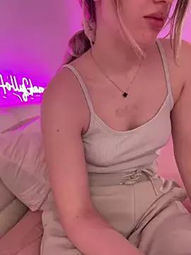 Naked Room Holly-Glamour 