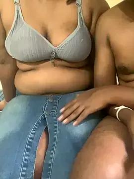 HoneyedPortal from StripChat is Group