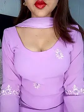 Hot_malika19 from StripChat