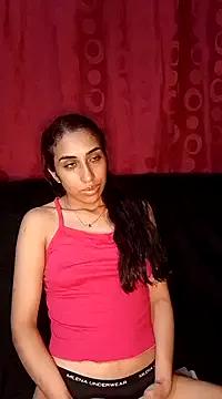 Ifeelverywet_andhot from StripChat