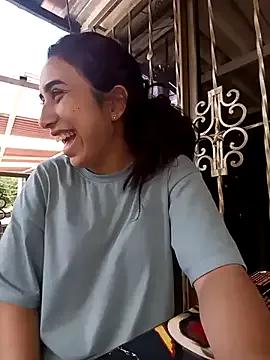 Ifeelverywet_andhot from StripChat