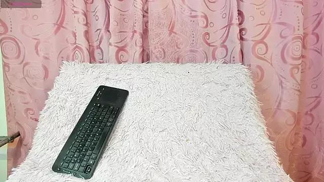 iisabella_gonzalez from StripChat