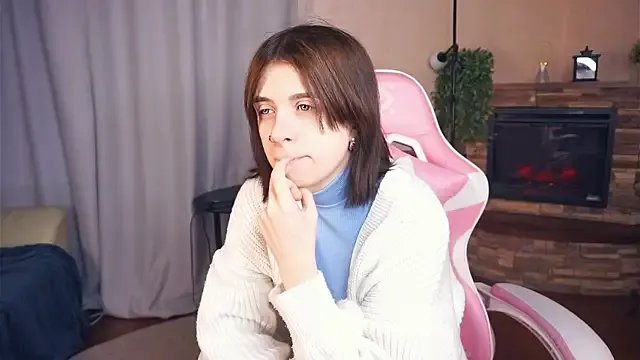 IleanaPishko from StripChat