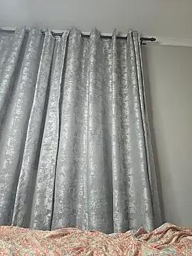 Indian_GlowingMiax from StripChat