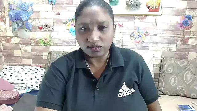 Indian_tracy from StripChat