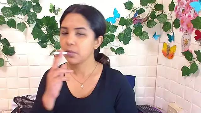 IndiaSexyStripper4u from StripChat