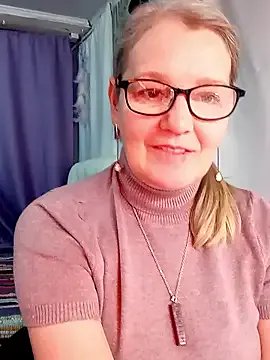 irinamaux from StripChat