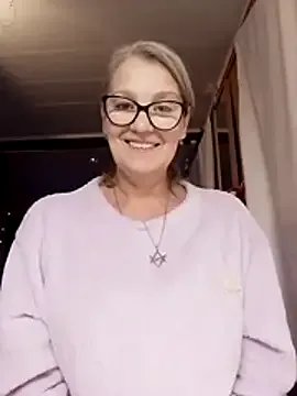 irinamaux from StripChat