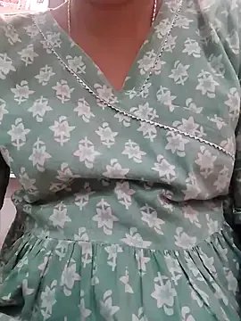 isha_sharma2002 from StripChat